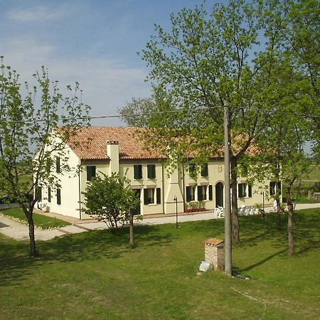 הוילה Crespino Agriturismo Principe Pio מראה חיצוני תמונה