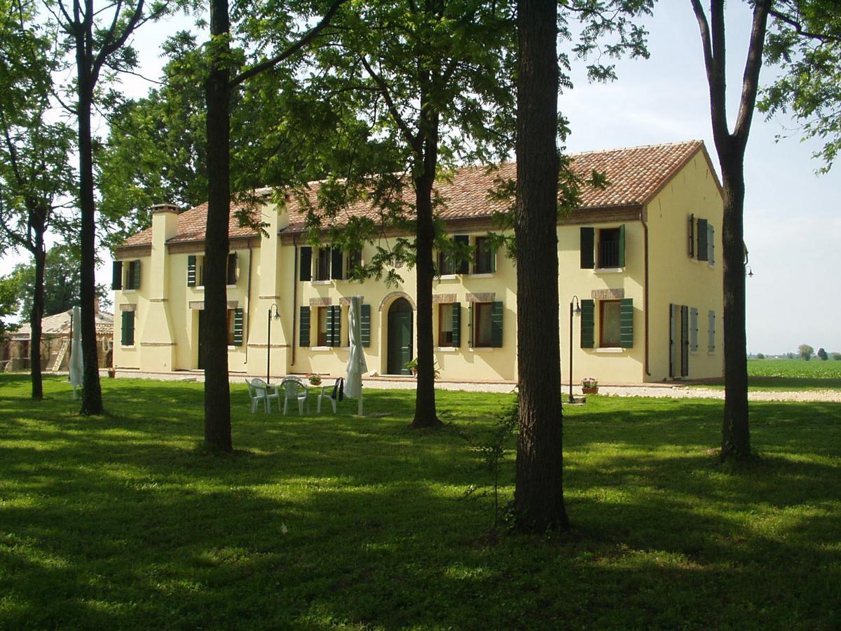 הוילה Crespino Agriturismo Principe Pio מראה חיצוני תמונה